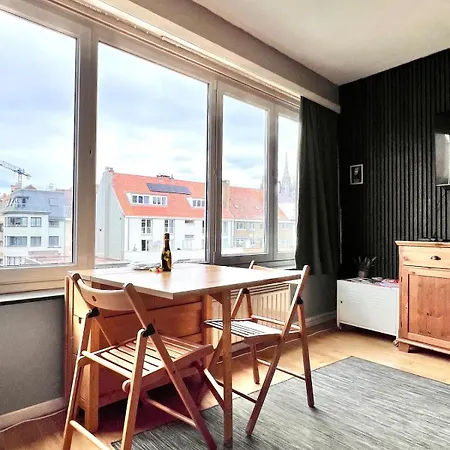 Lovely - Getaway For 2 Center & Within Walking Distance