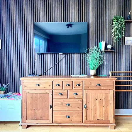 Apartment Lovely - Getaway For 2 Center & Within Walking Distance