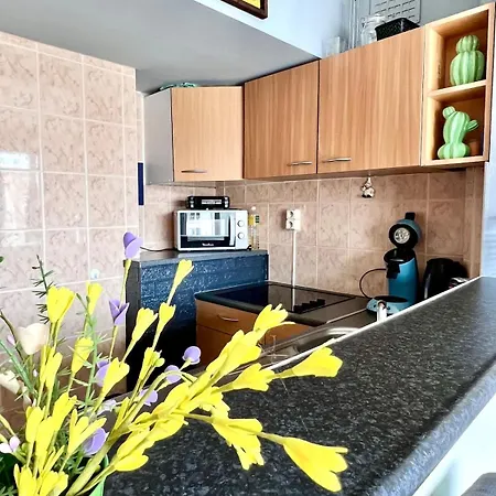 Apartamento Lovely - Getaway For 2 Center & Within Walking Distance